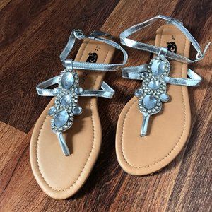 Rue21 Sandal with Silver Jewels M (7/8)